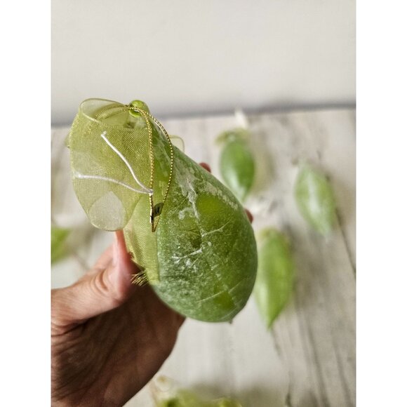 Green glass teardrop ornament set living quarters vintage Xmas tree - Picture 6 of 7